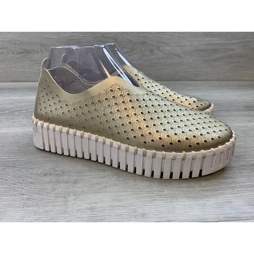 Ilse Jacobsen Tulip 3577 Women's Gold Metallic Laser 7 Cut Slip On Sneakers